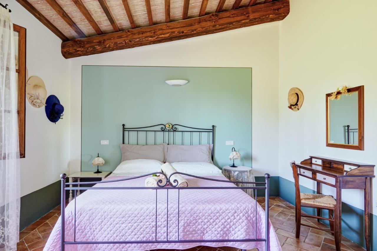 Agriturismo Lunadoro モンティッキエッロ エクステリア 写真